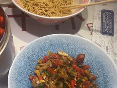 -石牌岭小亮蒸虾•湖北老字号(左岭店)