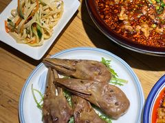 -小三峡食府(西五路店)
