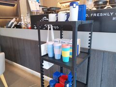-瑞幸咖啡(杭州绿地中央店)