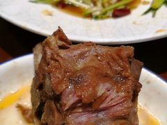 -亿诣蝎府炸酱面羊蝎子火锅(酷车小镇店)