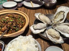-蚝堡海鲜·威海菜·海肠捞饭·烧烤·亚洲吃蚝公司(幸福门店)