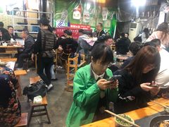 大堂-星鸿社重庆老火锅