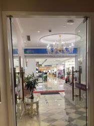 -蕾蕾美颜美容美体