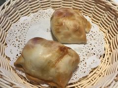 烤包子-巴扎美食·新疆菜·西域歌舞表演餐厅(新疆大厦店)