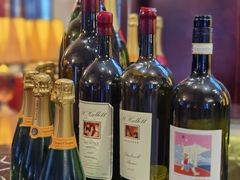 -龙虾酒吧扒房(宁波香格里拉店)