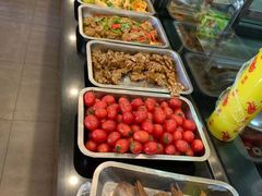 自助取餐区-华盛园卷子王农家菜水库鱼