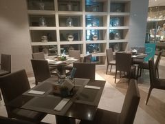 -天津京基皇冠假日酒店