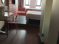 -简洛澜山酒店(武汉光谷步行街店)