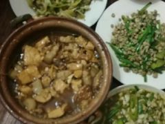 -海口滨海新村143号海南老字号炒菜店