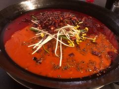 -岗上渣渣老火锅(两路口店)