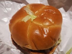 神鲜虾虾堡-麦当劳(宝龙店)