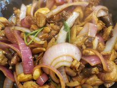 -胡须佬鸡煲四季火锅店(石厦西村直营店)