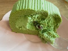 抹茶红豆瑞幸卷-瑞幸咖啡(中国凤凰大厦店)