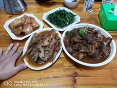 -山里人家土菜馆(茅山店)