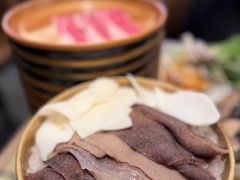 -牛YO寿喜烧·铁板烧和牛火锅自助(市府恒隆店)