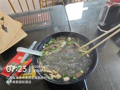 -金原鸭血粉丝汤·汤包·脆皮烤鸭(南京博物院店)