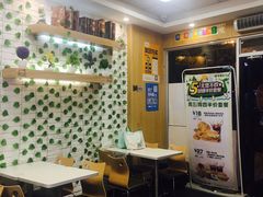 大堂-华莱士·全鸡汉堡(马鞍池店)