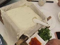 -九尊食上(生态园林酒店)