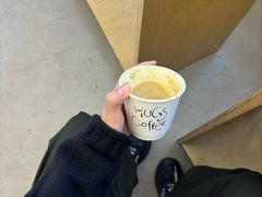 -HUGS coffee(东区店)