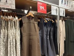 -优衣库(上海虹口龙之梦店)