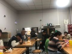 -明记砂煲美食(人民北路四十号大院店)