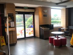 大堂-麦当劳(仙林亚东城得来速店)