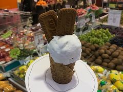 狂躁的榴莲-N2怪咖冰淇淋(金安店)