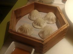 鸡汁汤包-桂满陇天书(南京德基旗舰店)