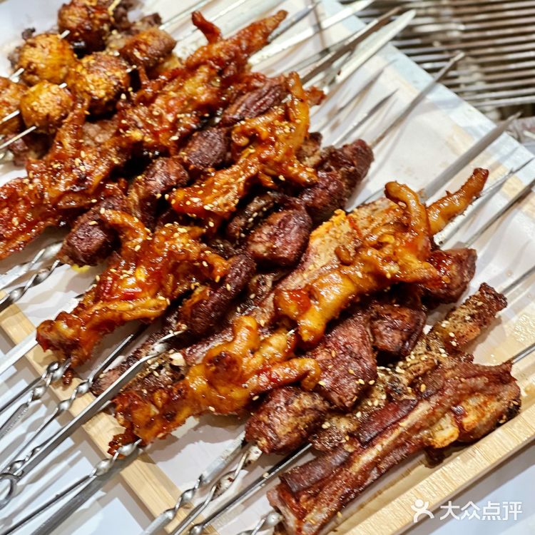 大连📍在锦绣吃到了名副其实的羊中大熊猫