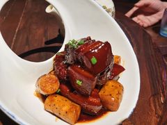 鼎炉红烧肉-韵秋荷(宝山龙湖天街店)