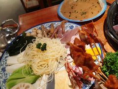 -周小明火锅(黑金冠社区店)