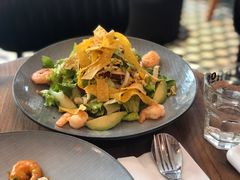 鲜虾牛油果沙拉-Moka Bros 摩卡站(西单大悦城店)