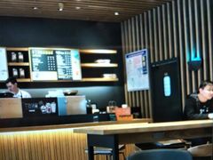 大堂-星巴克臻选(杭州万象城店)