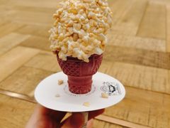 嘎吱嘎吱酸奶-OUR Bakery(三里屯太古里店)
