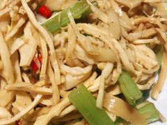 -鑫真味私房菜馆