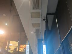 -伯顿西餐厅(厚街香榭丽店)