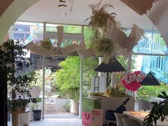 -春树下·树屋花房西餐厅(罍街AS1980店)