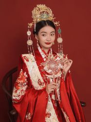 -雨墨婚纱摄影工作室