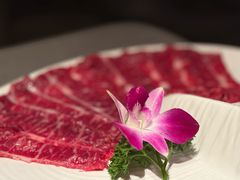 -左庭右院鲜牛肉火锅黑金店(陆家嘴中心店)