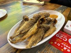 香炸小黄鱼-金谷园饺子·烧烤(人大总店)