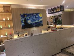 -CE·专业蛋白•羽毛接发·潮色烫染品牌店
