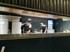 -铭牛烧肉·和牛海鲜自助(高新月牙湖店)