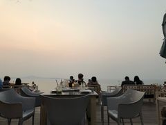 -网红落日悬崖餐厅 The Sky Gallery