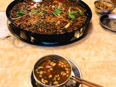 -鸿顺老铁锅美蛙鱼府(解放碑店)