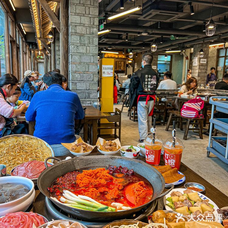 成都我认为好吃的火锅五里关算一家‼️
