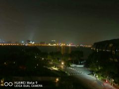 -上海滴水湖皇冠假日酒店