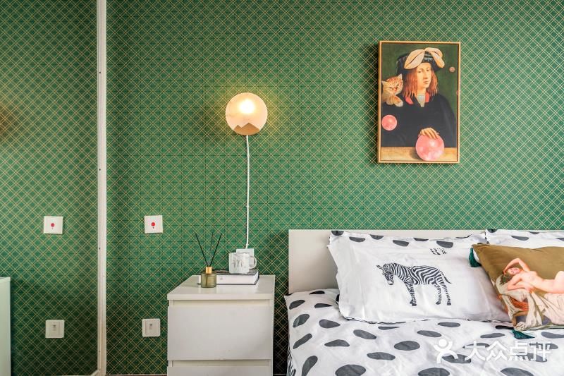 住进成都🌟 | 鲜艳又美腻！欢迎来到西域风情民宿🌺！