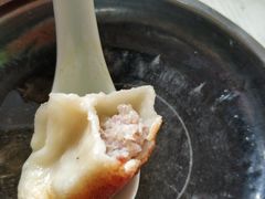 -黄阿姨锅贴大王(万航渡路店)