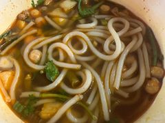 -江三王记牛杂馆(总店)
