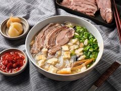 -西安绿地假日酒店